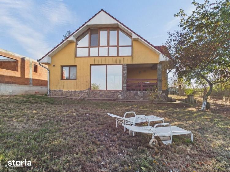 Casă cu 5 camere cu Teren 961 Mp în Nojorid