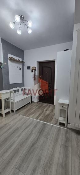 Apartament cu 3 camere decomandat, mobilat în Calea Urseni