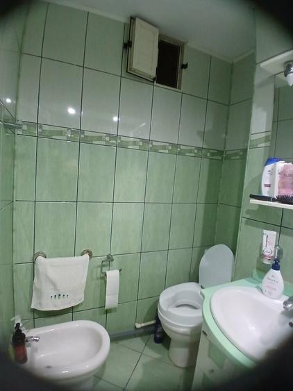 Apartament cu 2 camere decomandat în Micro 12