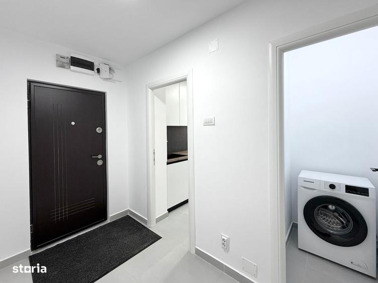 Apartament cu 3 camere semidecomandat în Drumul Taberei