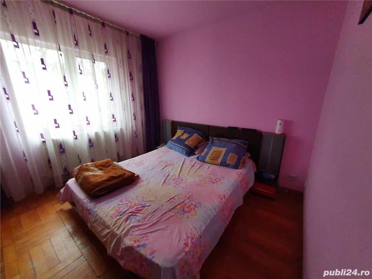 Apartament cu 3 camere decomandat în Carol Davila