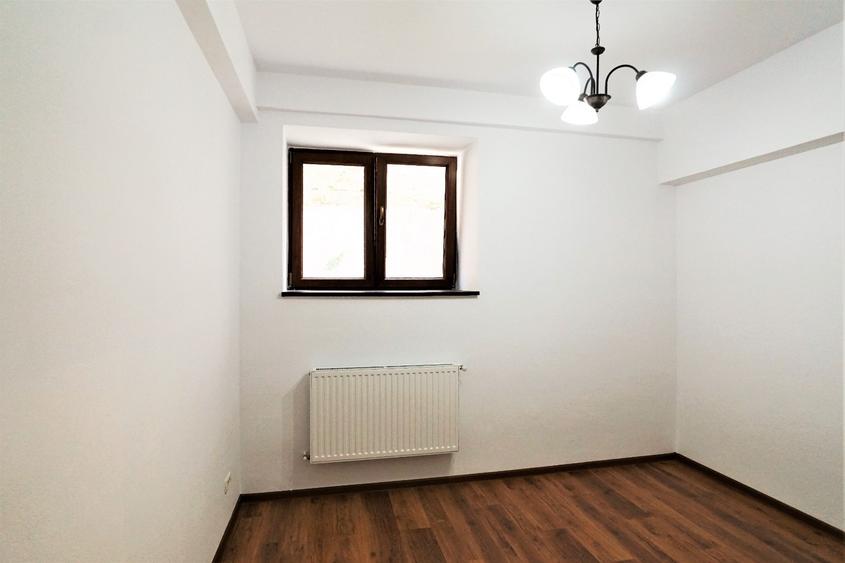 Birou, de 120 mp, în Amzei