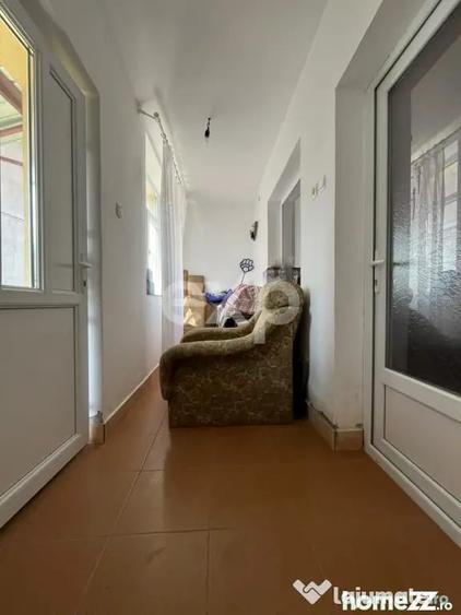 Casă cu 3 camere cu Teren 1140 Mp în Central
