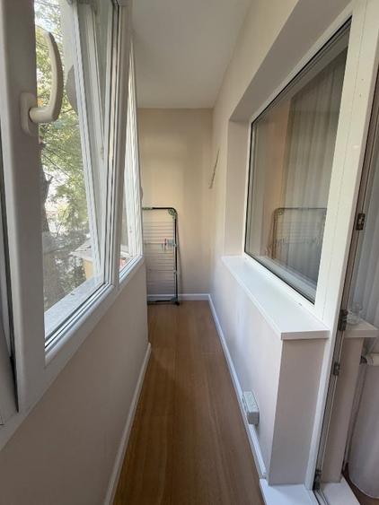 Apartament cu 2 camere semidecomandat, mobilat în Barbu Văcărescu