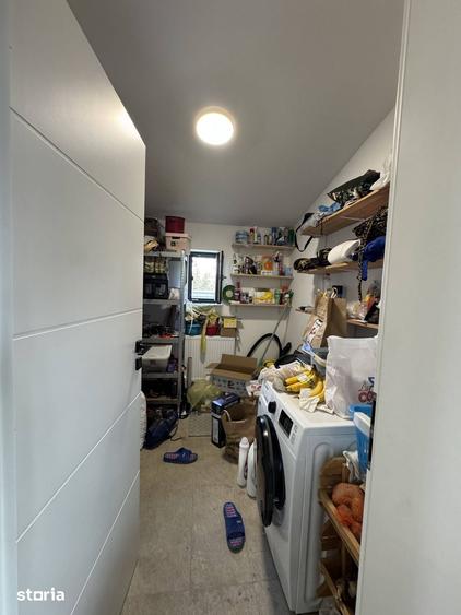 Casă cu 3 camere decomandat cu Teren 518 Mp în Săbăreni