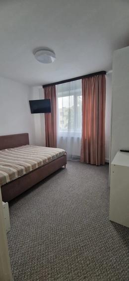 Apartament cu 3 camere decomandat în Nord