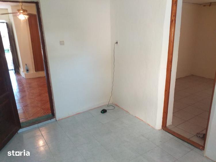 Casă cu 3 camere cu Teren 935 Mp în Cumpăna