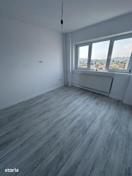 Apartament cu 3 camere decomandat în Gara de Nord