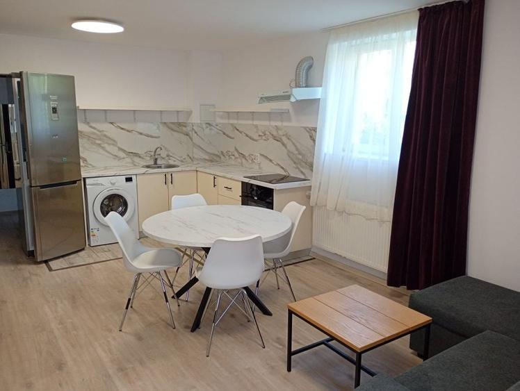 Casă cu 4 camere cu Teren 250 Mp în Sânnicoară