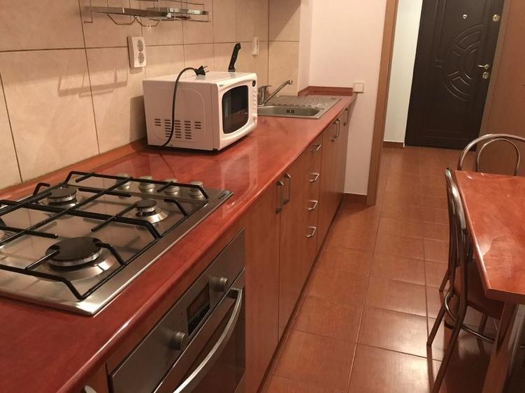 Garsonieră decomandată în Calea Turzii