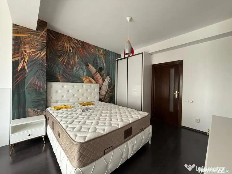 Apartament cu 3 camere decomandat în Faleză