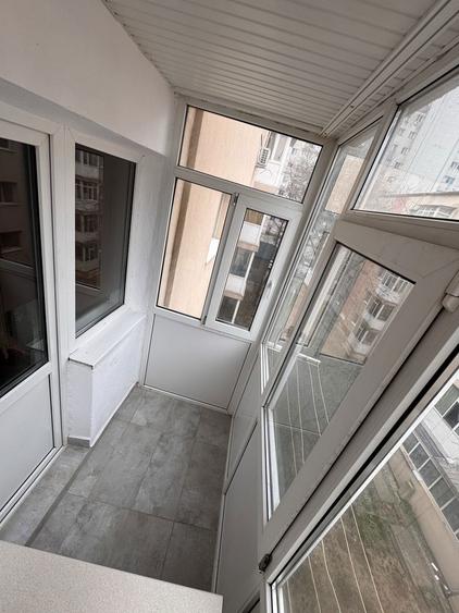 Apartament cu 2 camere semidecomandat în Nicolae Titulescu