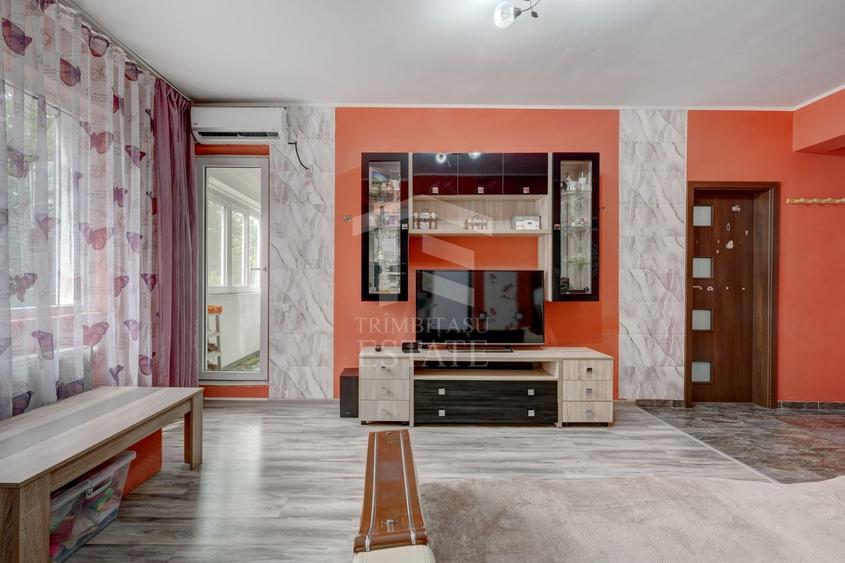 Apartament cu 2 camere semidecomandat, mobilat în Rahova