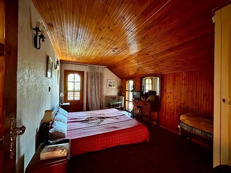 Casă individuală cu 5 camere cu Teren 840 Mp în Nord-Vest