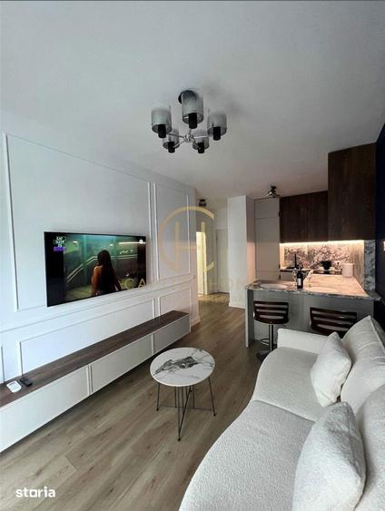 Apartament cu 2 camere în Baza 3