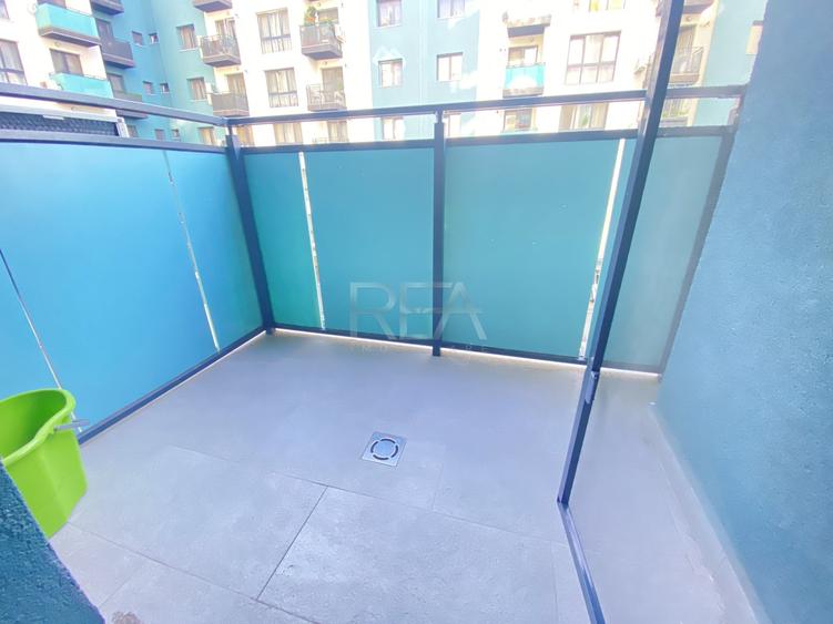 Apartament cu 3 camere decomandat, mobilat în Parcul Carol