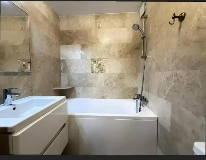 Apartament cu 3 camere decomandat, mobilat în Clucerului
