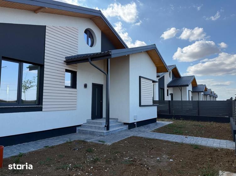 Casă cu 4 camere cu Teren 450 Mp în Central
