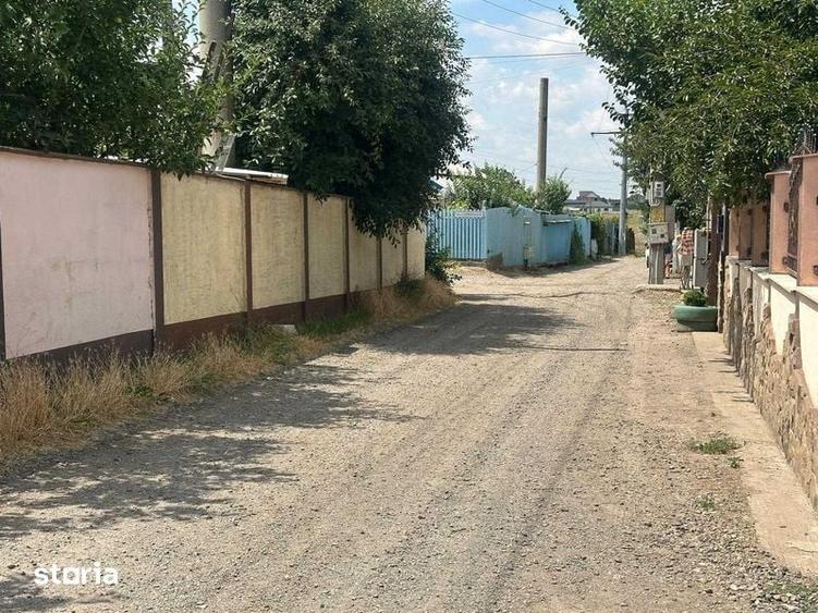Teren de 2500 mp, în Central