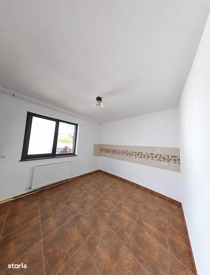 Casă cu 4 camere în Chiajna