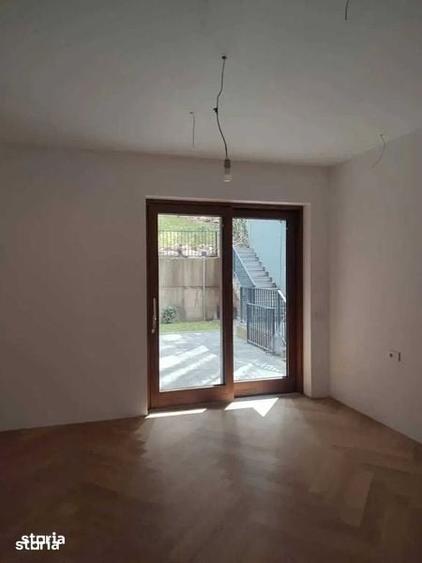 Apartament in Busteni Zamora terasa, curte interioara finisaje premium - 3