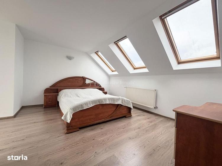 Casă cu 5 camere cu Teren 471 Mp în Cantemir