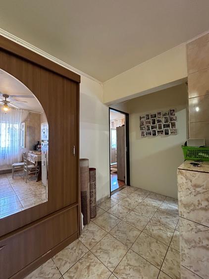 Apartament cu 2 camere decomandat în Fizicienilor