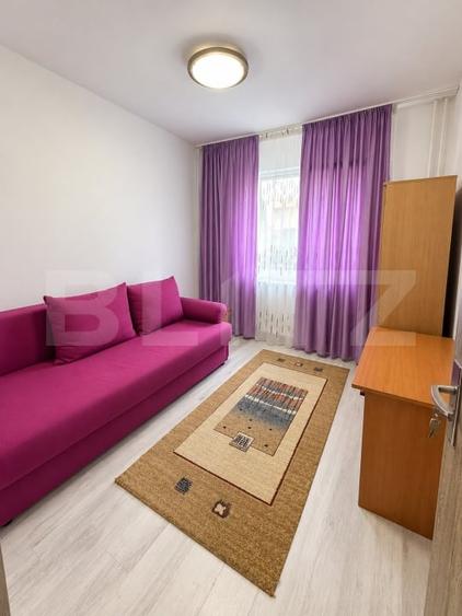 Apartament cu 3 camere semidecomandat, mobilat în Mănăștur