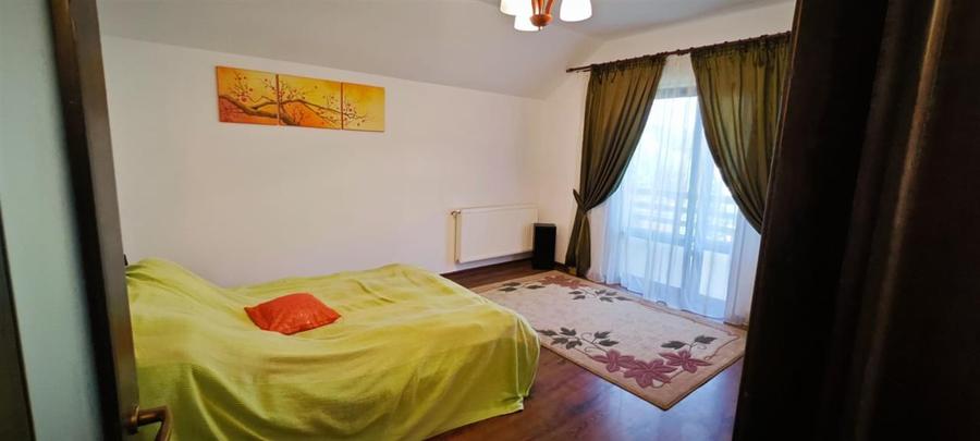 Apartament cu 5 camere decomandat în Lunca Cetățuii