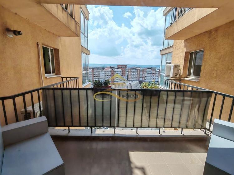 Apartament cu 2 camere semidecomandat, mobilat în Nord