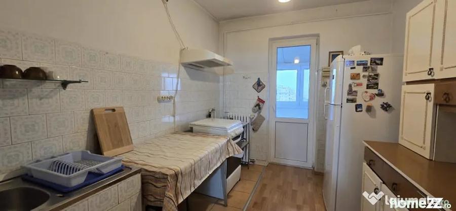 Apartament cu 4 camere decomandat în Baraolt