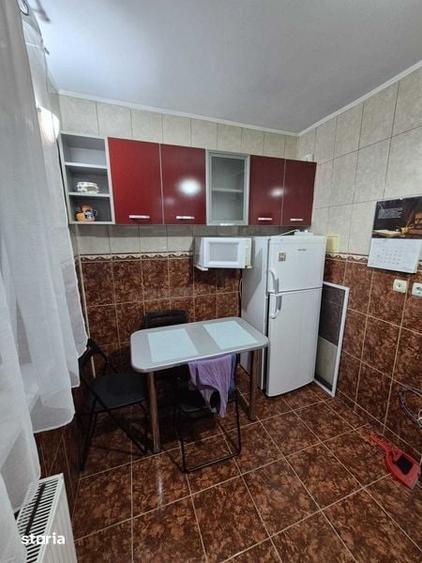 Garsonieră în Titan