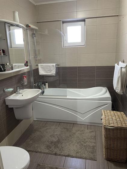Apartament cu 2 camere decomandat, mobilat în George Enescu