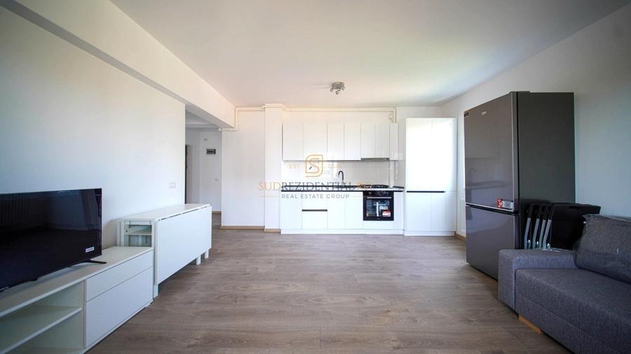 Apartament cu 3 camere decomandat, mobilat în Brâncoveanu