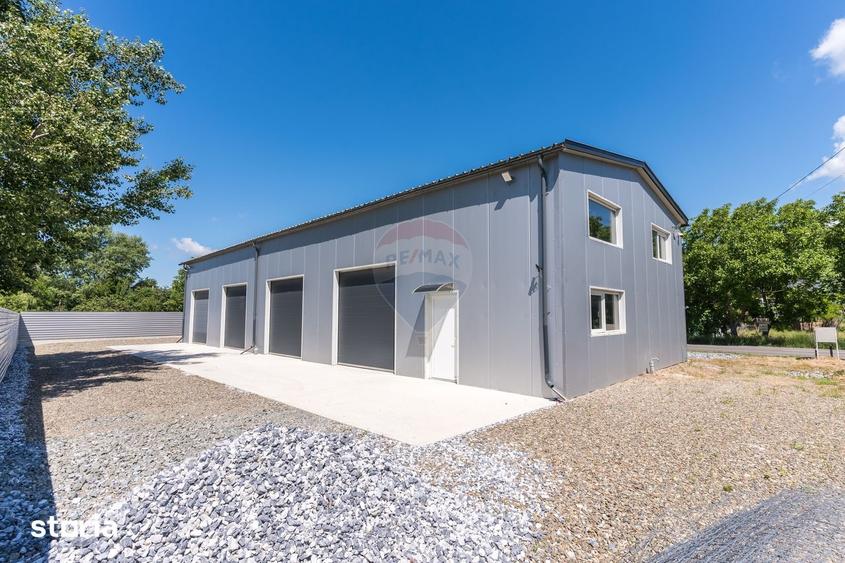 Spațiu comercial, de 220 mp, în Holboca