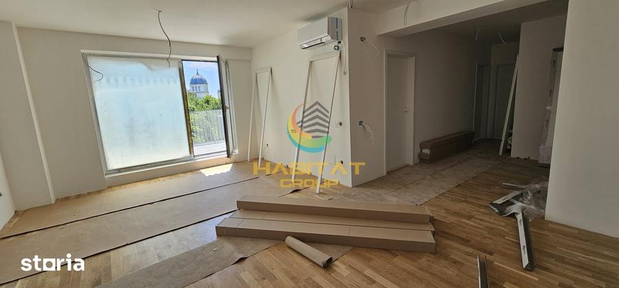 Apartament cu 3 camere în Centrul Civic