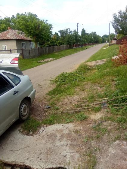 Casă cu 3 camere cu Teren 1100 Mp în Dimăcheni