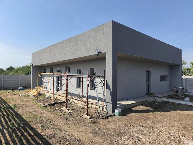 Casă cu Teren 413 Mp în Central