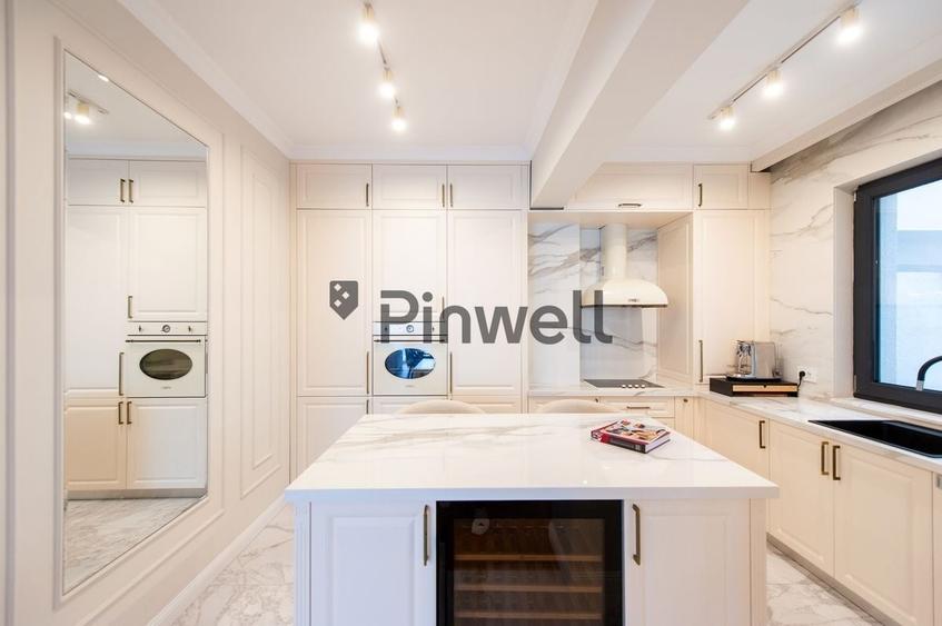 Apartament cu 4 camere decomandat, mobilat în Băneasa