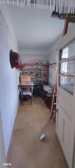 Casă cu 3 camere cu Teren 1361 Mp în Gârdani