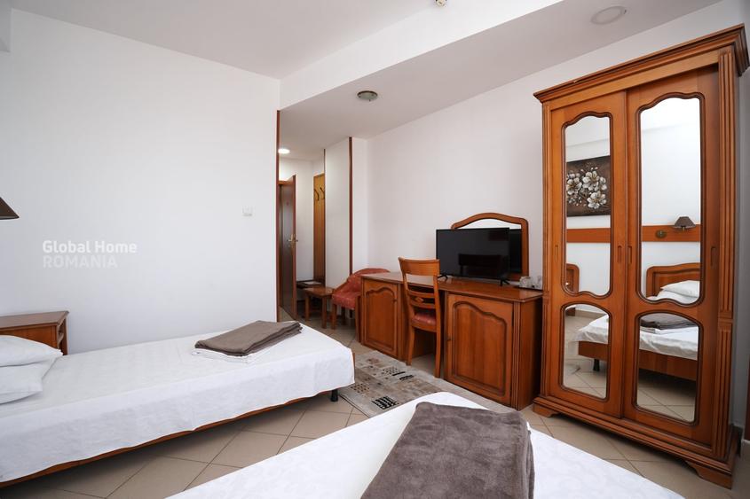 Hotel/Pensiune, de 1,480 mp, în Est