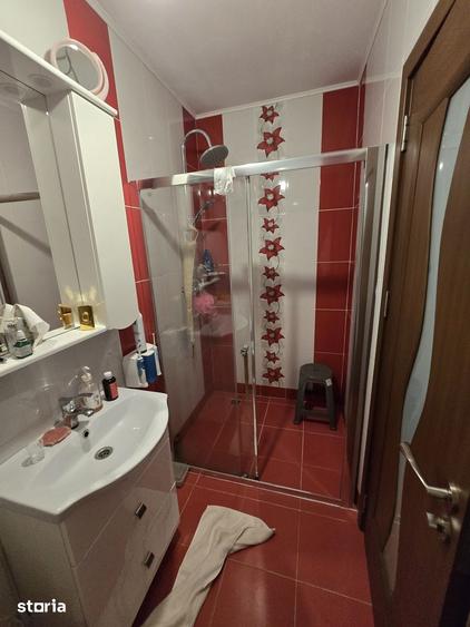 Casă cu 3 camere cu Teren 418 Mp în Central