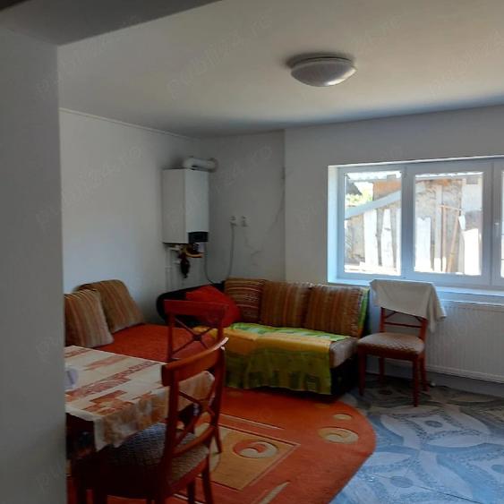 Casă cu Teren 275 Mp în Central