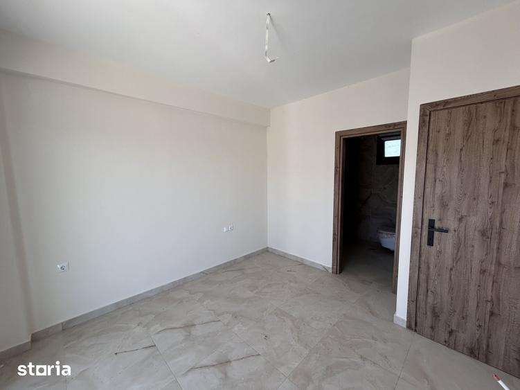 Casă cu 3 camere cu Teren 460 Mp în Central