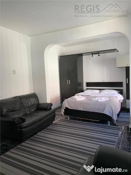 Apartament cu 2 camere semidecomandat în Centrul Istoric