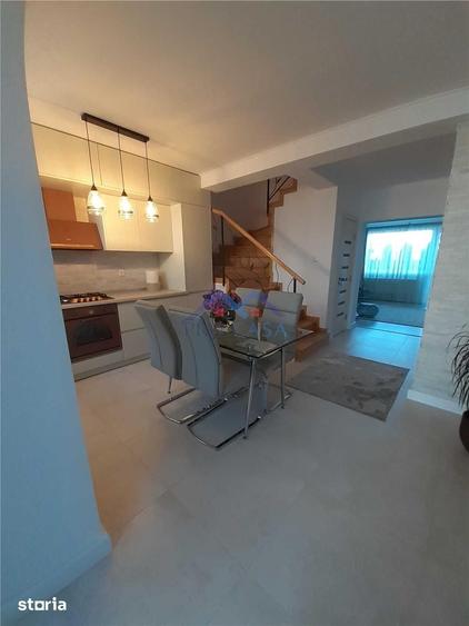 Casa la asfalt , zona centrala, constructie 2011, renovata - 6