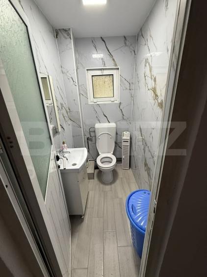 Apartament cu 3 camere decomandat, mobilat în Micro 11