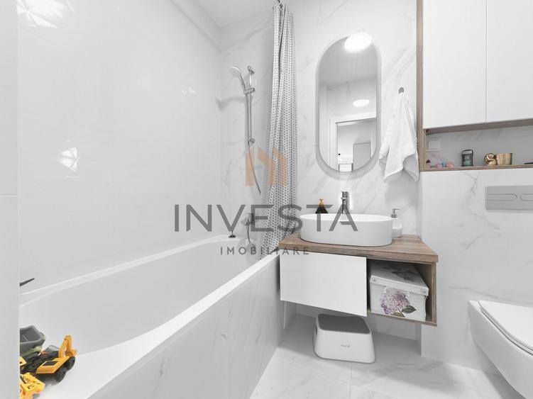 Apartament cu 3 camere semidecomandat, mobilat în Zorilor