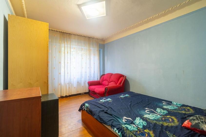 Garsonieră decomandată în UTA
