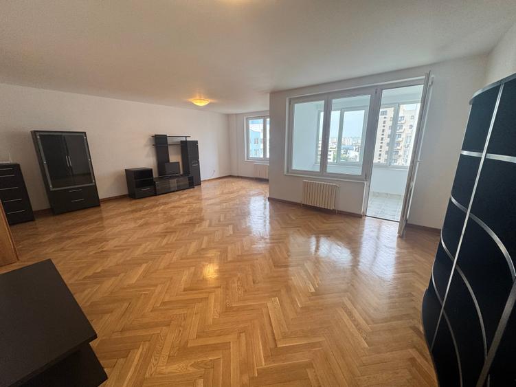 Apartament cu 2 camere decomandat în Calea Plevnei